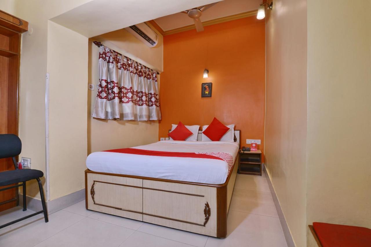 Oyo 3436 Shree Utsav Palace Guest House コルカタ エクステリア 写真